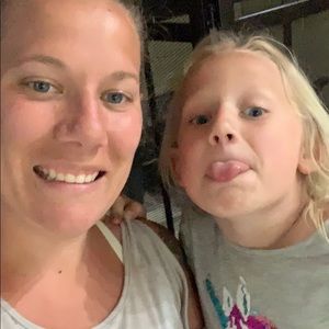 Meet your Posher, Ally